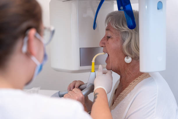 Best Emergency Dental Services for Seniors in Lawndale, CA